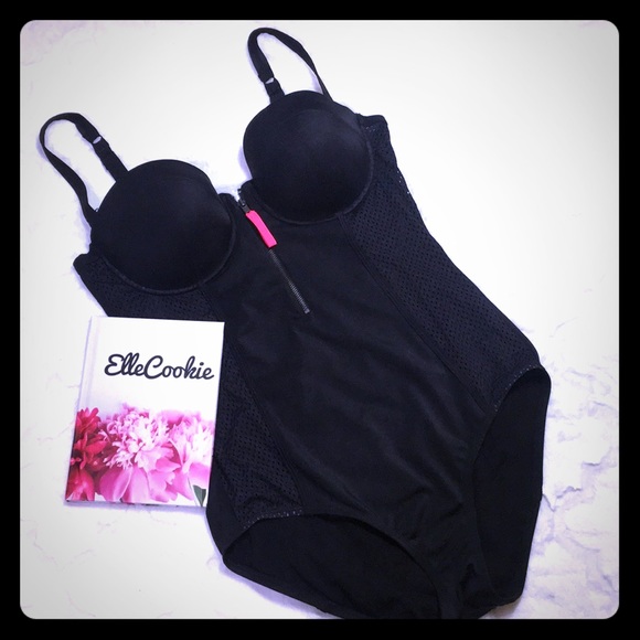 torrid Other - TORRID Black Zipper Front Swimsuit with Mesh